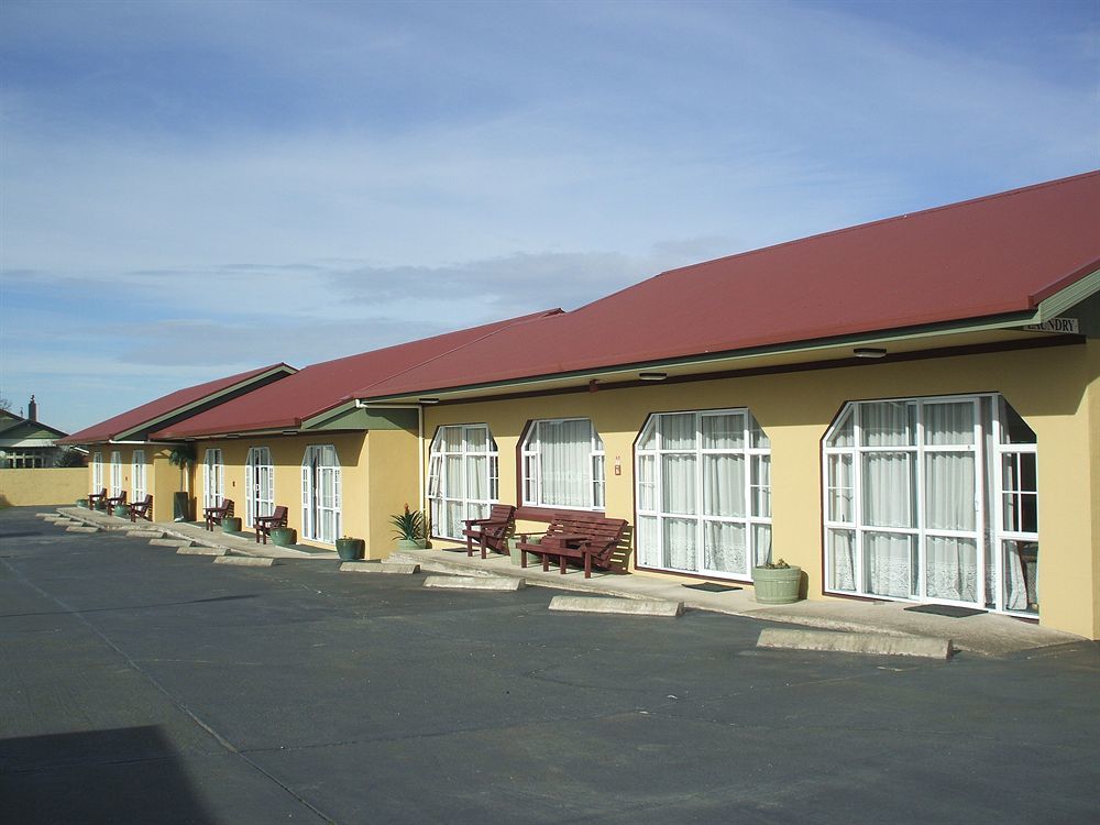 Tower Lodge Motel Інверкаргілл Екстер'єр фото